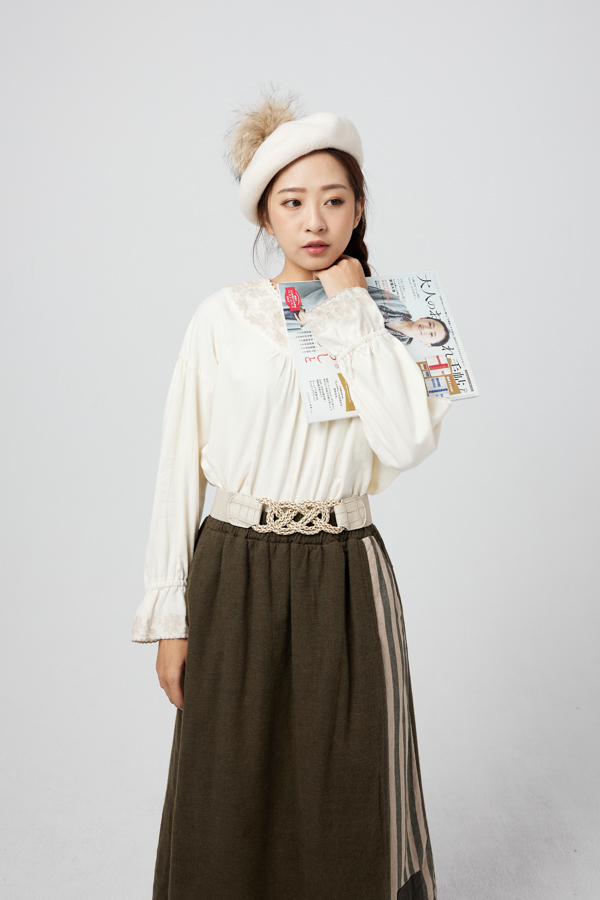 台中棉麻女裝拍攝｜森林系女孩服裝白底拍照