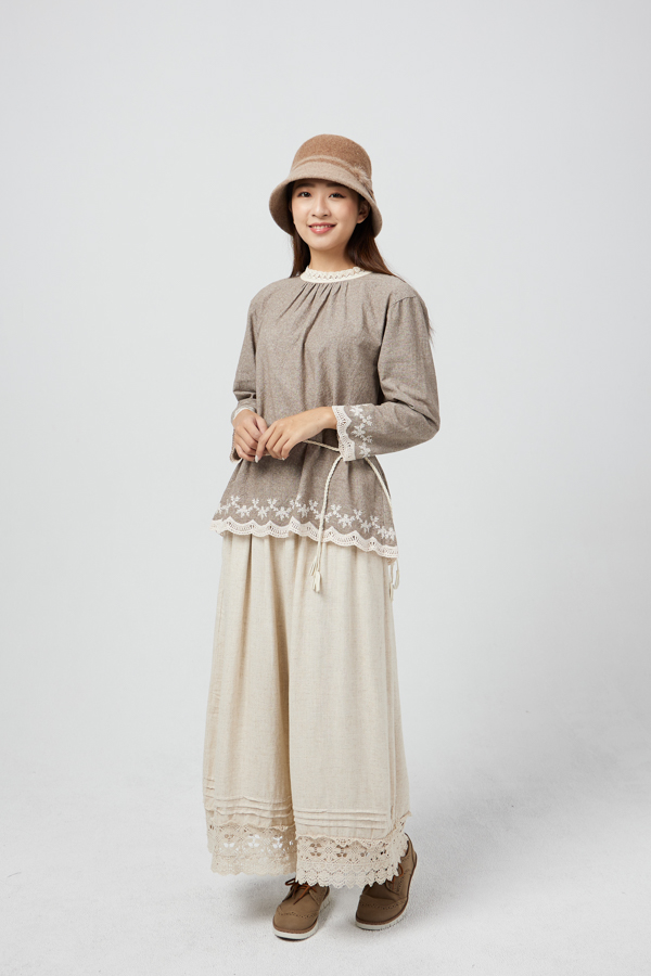 台中棉麻女裝拍攝｜森林系女孩服裝白底拍照