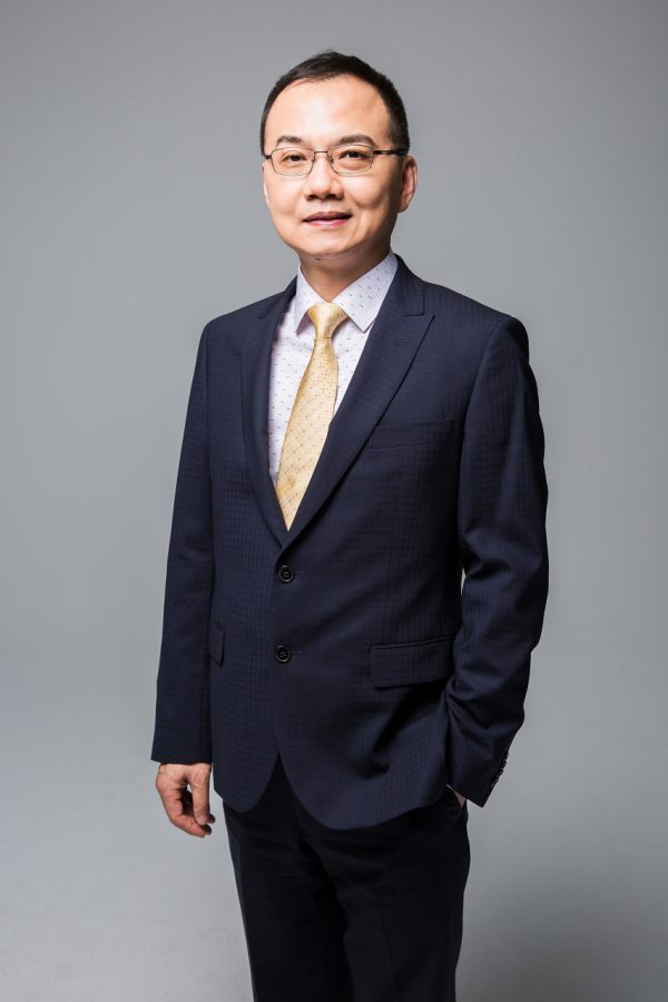 空姐形像照 醫師型像照 形像照 型像照 台中專業形象照 專業形象照 台中形像照 人像攝影 台中攝影棚出租 人像拍攝  白背景人像 商品代言人像照 醫美形像照 醫美攝影
